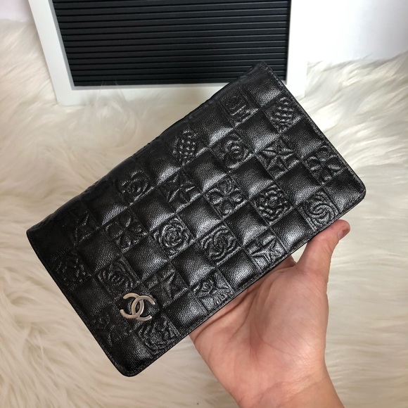 CHANEL Handbags - AUTHENTIC CHANEL WALLET
